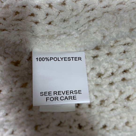 Moral Fiber Women’s Cream Cable Knit Turtleneck Sweater Size M Polyester Chunky - Picture 8 of 8